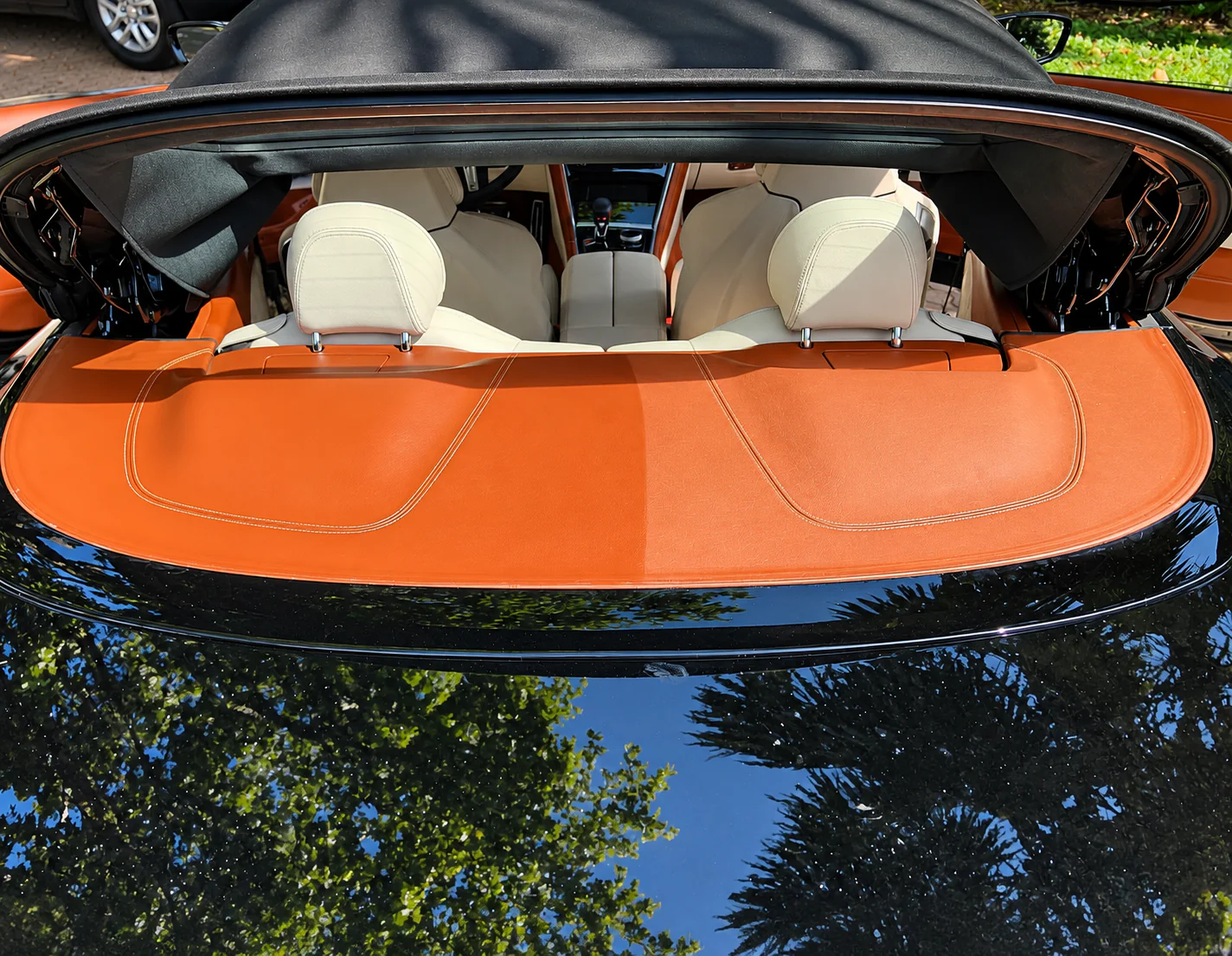 Leather cleaning and conditioning before and after in Fort Lauderdale