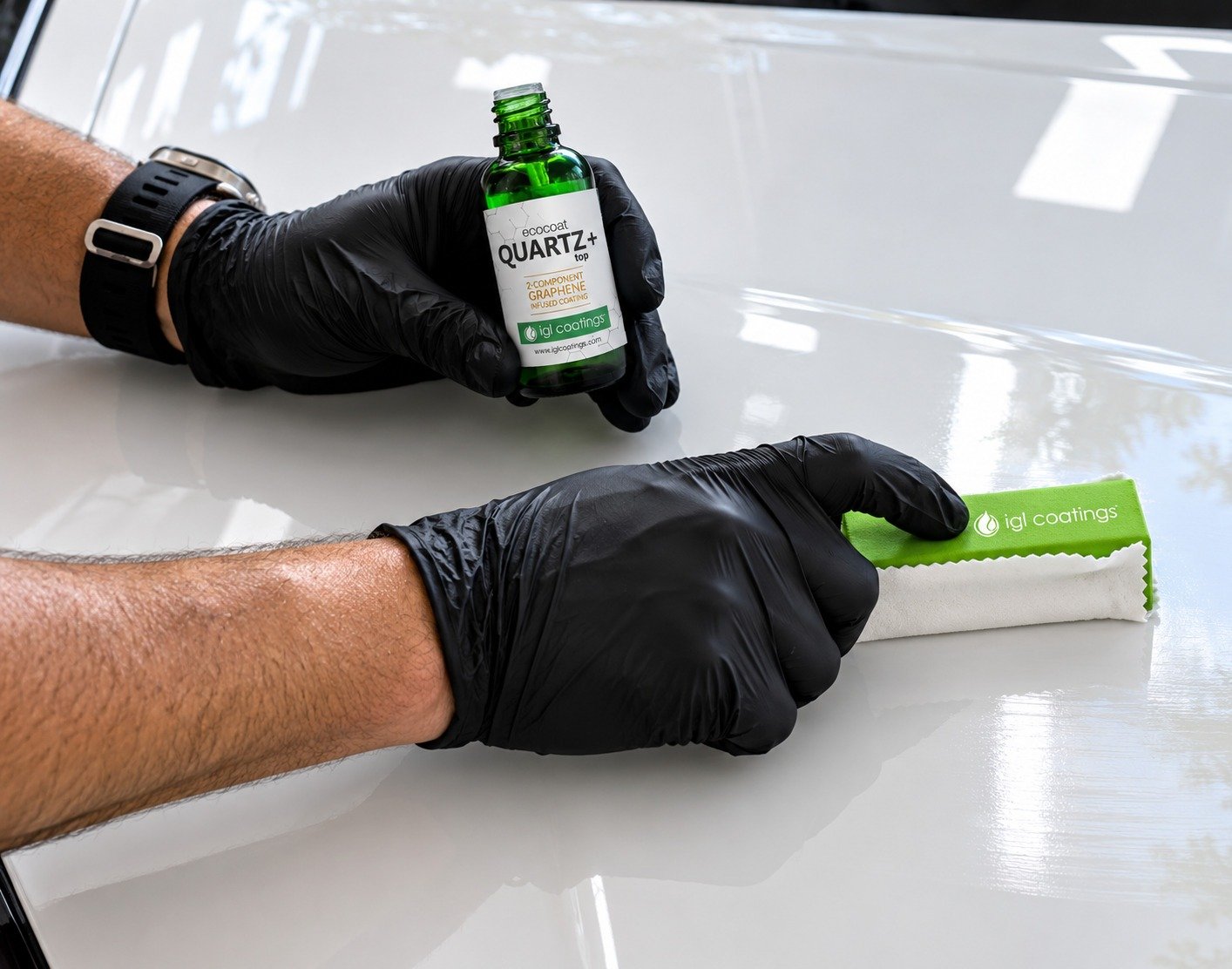 IGL Quartz Plus ceramic coating product and applicator